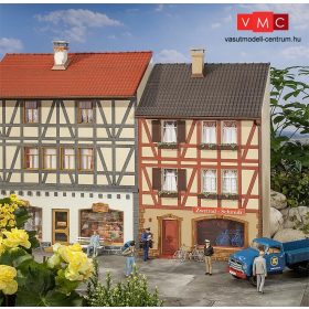   Pola 331776 Emeletes városi sorház, felezett, Schmidt kerékpárbolt (G)