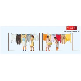 Preiser 10741 Asszonyok a ruhaszárító kötélnél (H0)