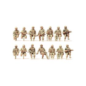   Preiser 16564 Amerikai ülő és sofőr katonák, modern US Army - festetlen (H0)