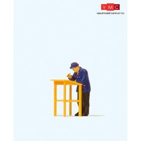 Preiser 28152 Vasutas a pultnál (H0)