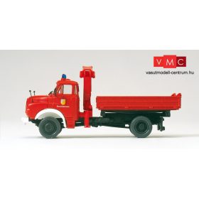   Preiser 31201 MAN 11.136 billencs tűzoltóautó rakodódaruval (H0)