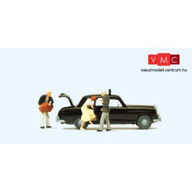 Preiser 33252 Mercedes-Benz 220 S taxi, 3 db figurával (H0)