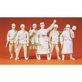  Preiser 64003 German Guards. Provost corps officers 1/35 figura makett