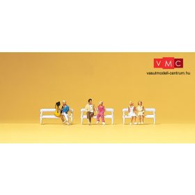 Preiser 79092 Ülő párok a padokon (N)