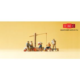 Preiser 79161 Pihenő a falusi gémeskútnál (N)