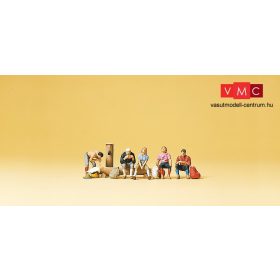 Preiser 79162 Pihenő túrázók az erdei kútnál (N)