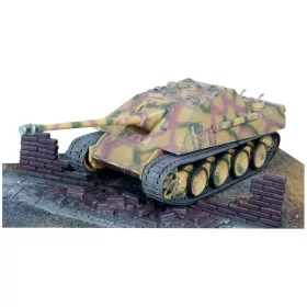   Revell 3232 Sd.Kfz.173 Jagdpanther 1/76 (3232) harckocsi makett