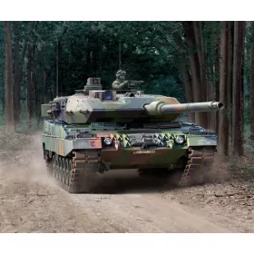 Revell 3281 Leopard 2A6/A6NL 1/35 (3281) harckocsi makett