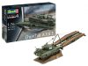 Revell 3297 Churchill A.V.R.E. 1/76 (03297) harckocsi makett