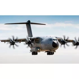   Revell 3822 Airbus A400M Atlas "RAF" 1/72 (03822) repülőgép makett