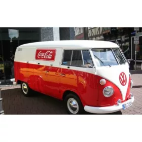   Revell 7711 VW T1 panel van "Coca Cola" 1/24 (07711) autó makett