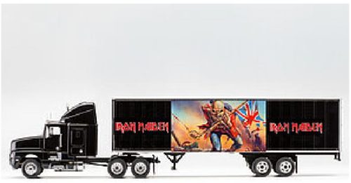 Revell 7744 Tour Truck "Iron Maiden" (50th Anniversary 1/32 (07744) kamion makett