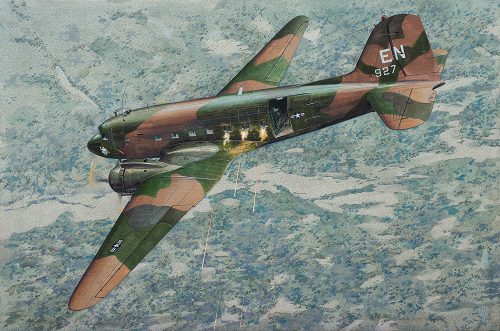 Roden 310 Douglas AC-47 D Spooky (1/144)