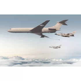 Roden 327 Vickers Super VC10 K3 Type 1164 Tanker (1/144)