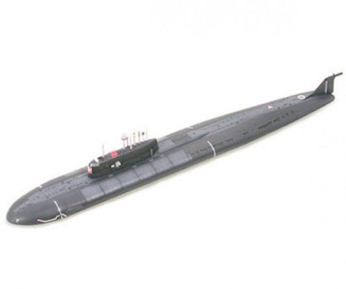 Tamiya Russian SSGN Kursk Oscar II Class 1:700 (300031906) tengeralattjáró makett