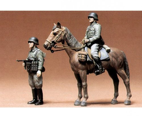 Tamiya German Wehrmacht Mounted Infantry Kit (2 figures, 1 horse) 1/35 (300035053) figura makett