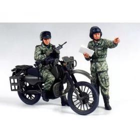   Tamiya Japan Ground Self Defense Force Motorcycle Reconnaissance Set 1/35 (300035245) figura makett