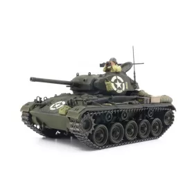   Tamiya U.S. Light Tank M24 Chaffee 1/35 (300037020) harckocsi makett