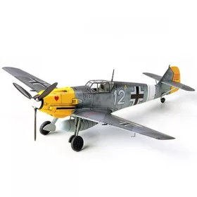   Tamiya Messerschmitt Bf 109 E-4/7 Trop 1/72 (300060755) repülőgép makett