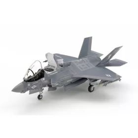   Tamiya Lockheed Martin F-35B Lightning II Tamiya Pilot Figure Included 1/72 (300060791) repülőgép makett