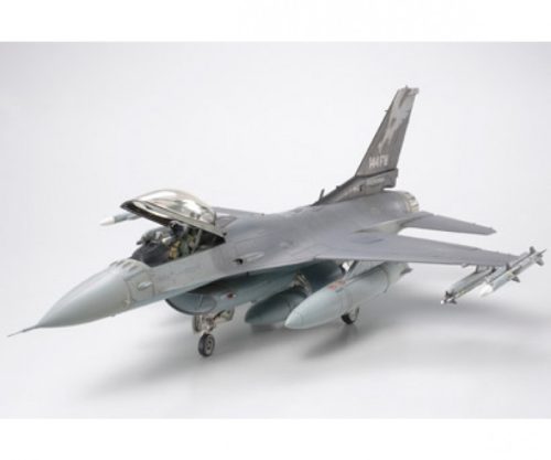 Tamiya Lockheed Martin F-16C (Block 25/32) Fighting Falcon ANG 1/48 (300061101) repülőgép makett