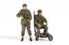 TRISTAR 35041 British Paratroopers with Welbikes WWII 1/35 figura makett