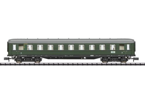 Trix 18486 Személykocsi, négytengelyes gyorsvonati C4ü-38, 3. osztály, D 96, DB (E3) (N)