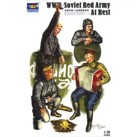 Trumpeter 00413 WWII Soviets Tank Soldier (1/35)