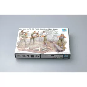   Trumpeter 00425 German Field Howitzer Gun Crew on firing (1/35)