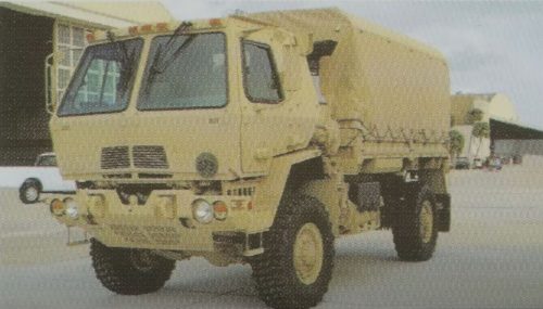 Trumpeter 01097 US M1078A1P2 1/35 katonai teherautó makett