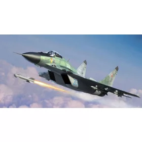 Trumpeter 01675 MIG-29C Fulcrum (Izdeliye 9.13) (1/72)