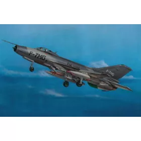 Trumpeter 02220 Chengdu F-7 MG (1/32)
