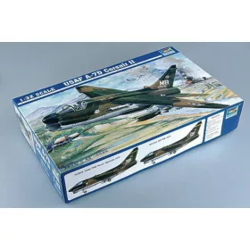 Trumpeter 02245 USAF A-7D Corsair II (1/32)
