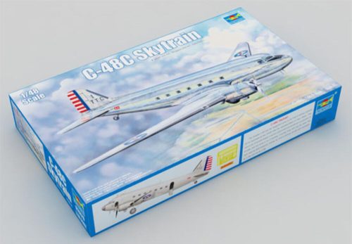 Trumpeter 02829 C-48C Skytrain Transport Aircraft (1/48)