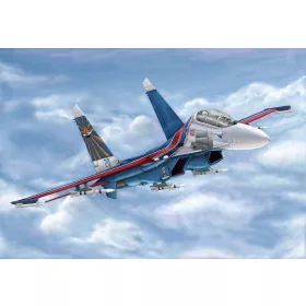 Trumpeter 03916 Russian Su-27UB Flanker C (1/144)