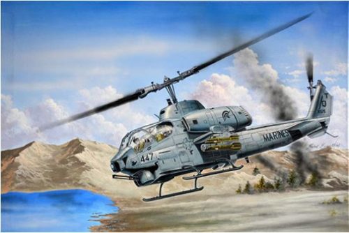 Trumpeter 05116 Bell AH-1W Super Cobra 1/35 helikopter makett