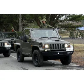 Trumpeter 05520 Japanese type 73 Jeep - New type (1/35)