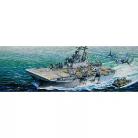 Trumpeter 05611 USS Wasp LHD-1 (1/350)
