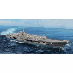   Trumpeter 07313 PLA Navy Aircraft Carrier LiaoNing CV-16 RAF 317 Squadron Sept.1941 (1/1000)