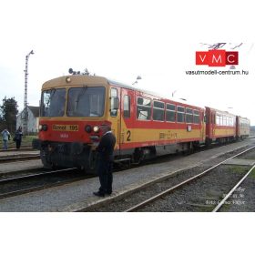   VMC 50001 Dízel motorvonat remot Bzmot, pótkocsival, sárga/piros festés, Roco alap, MÁV (H0)