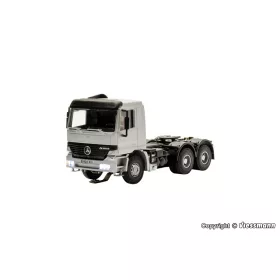   Viessmann 8030 CarMotion: Mercedes-Benz Actros 3-tengelyes nyergesvontató (H0)