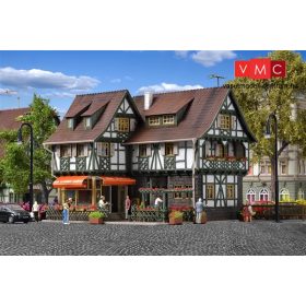   Vollmer 3683 Cukrászda, LED világítással és belső berendezéssel (H0)