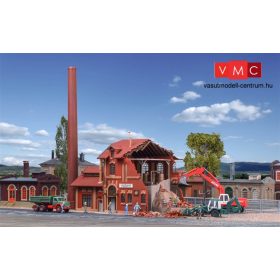 Vollmer 5621 Régi sörgyár bontás alatt (H0)