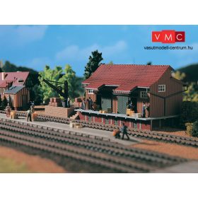   Vollmer 5701 Raktárépület rámpával és rakodódaruval (H0)