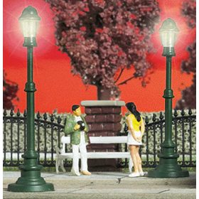 Walthers 31082 Amerikai díszes utcai lámpa, 2 db (H0)