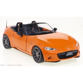   WhiteBox 263744 Mazda MX-5 Roadster metálnarancs, 2019 (1:24) (WB124178-O)