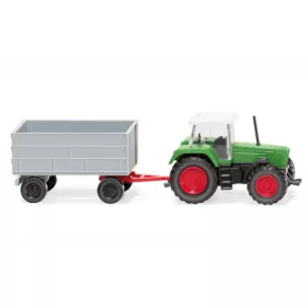 Wiking 096003 Fendt Favorit traktor, pótkocsival (N)
