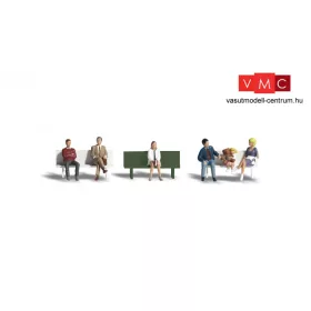 Woodland Scenics A2134 Megállóban ülő emberek (N)