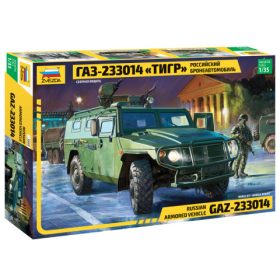   Zvezda 3668 Russian armored vehicle GAZ-233014 Tiger 1/35 katonai jármű makett