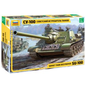   Zvezda 3688 Soviet tank destroyer SU-100 1/35 harckocsi makett